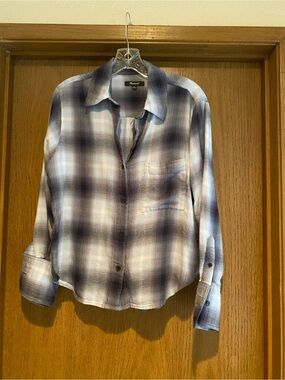 Madewell Blue & White Plaid Flannel Relaxed Button-Up Shirt